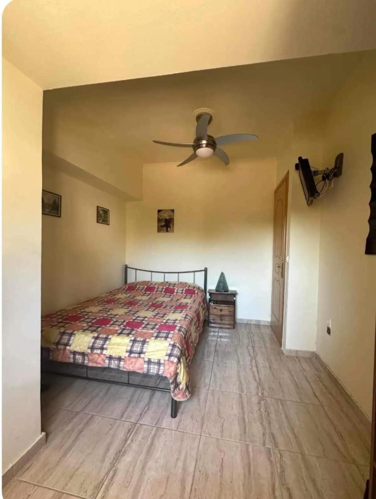 City Center Apartment サモス エクステリア 写真